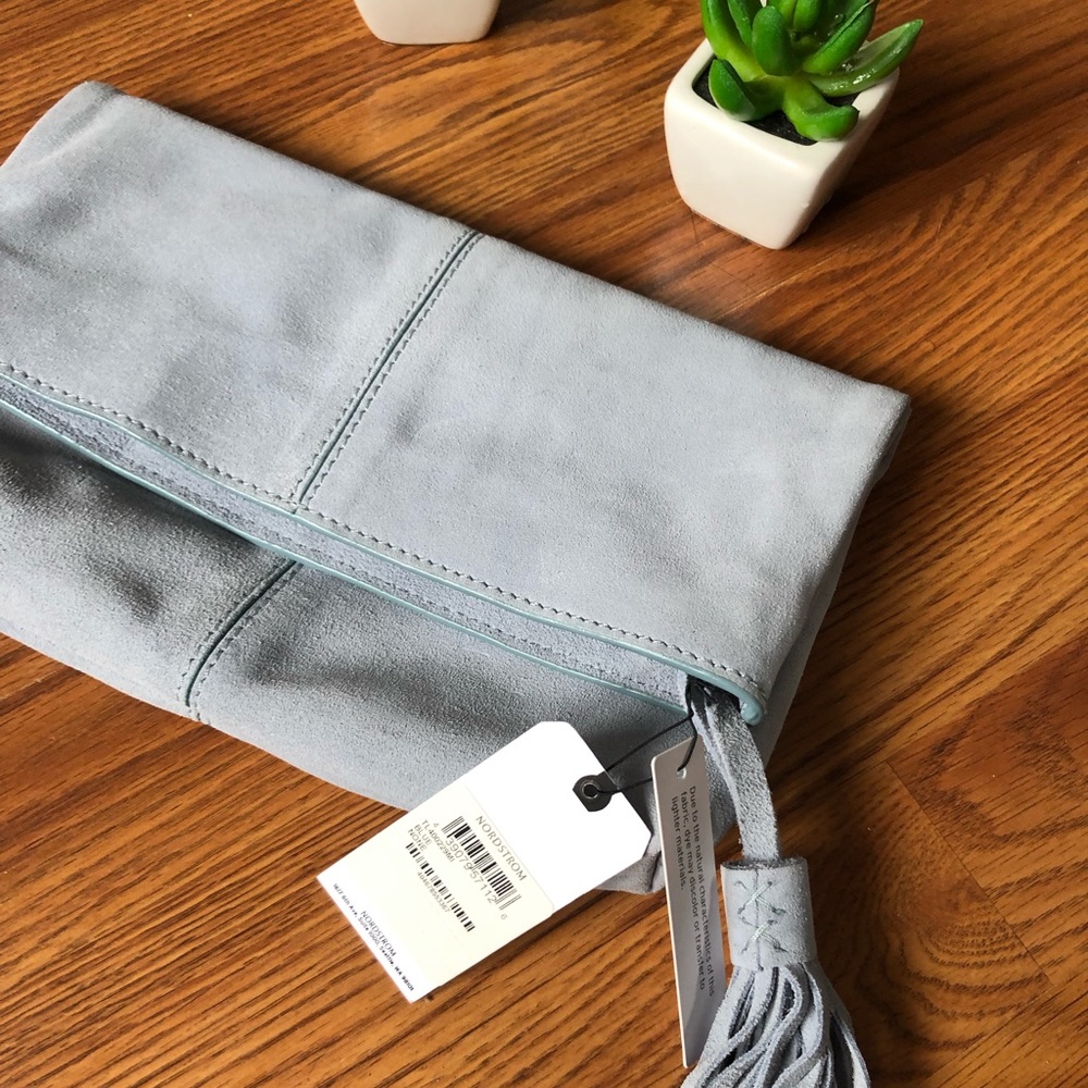 🆕Leith Suede Clutch with Tassel - Picture 7 of 8